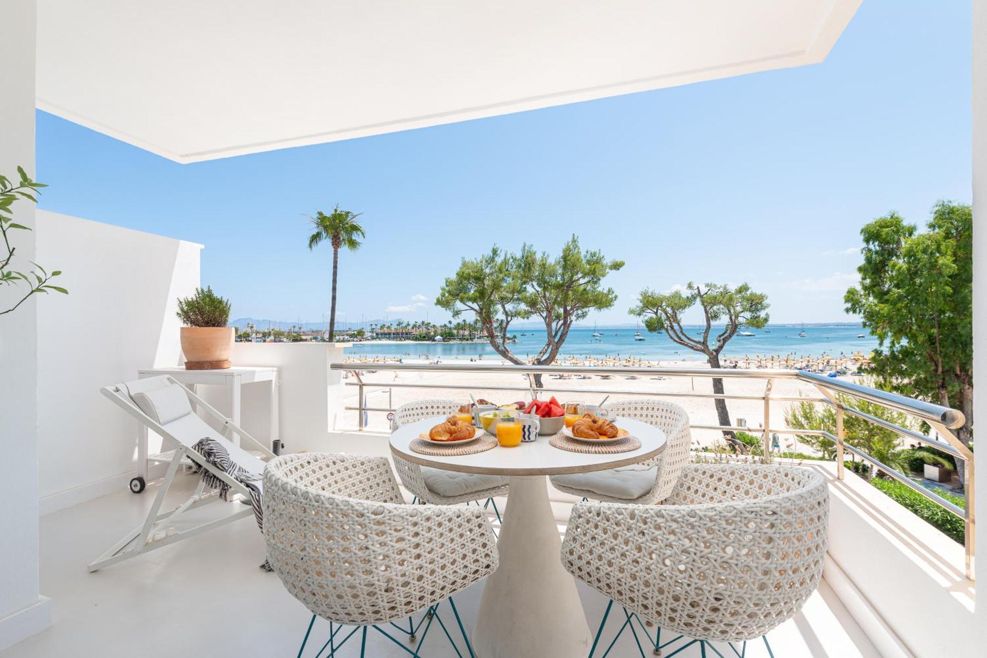 Apartment Blue View Port de Alcudia  Eksteriør billede