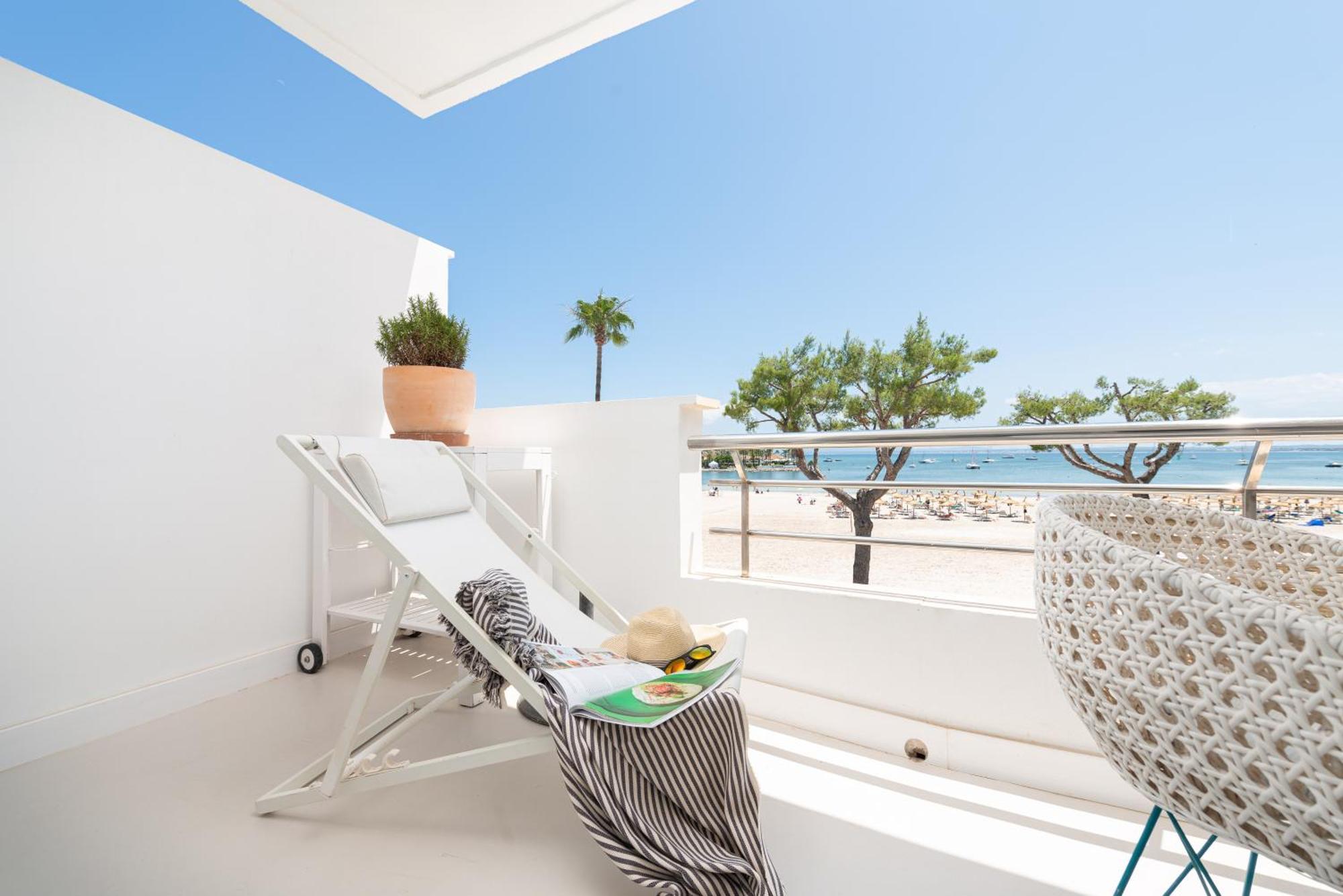 Apartment Blue View Port de Alcudia  Eksteriør billede