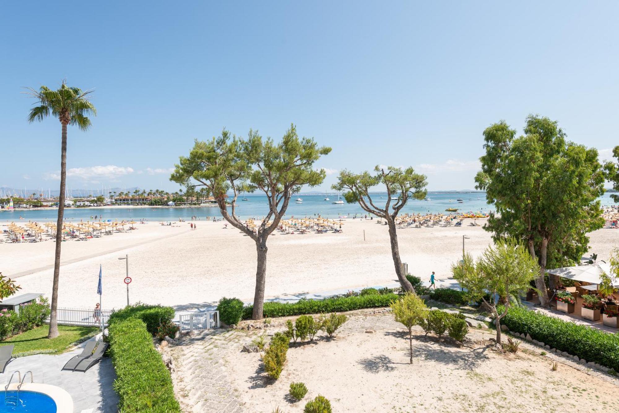 Apartment Blue View Port de Alcudia  Eksteriør billede